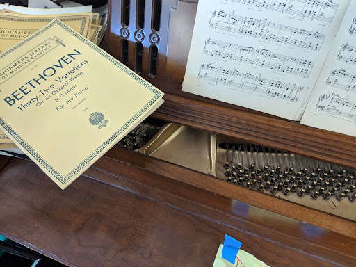 Thrift Store «Bnai Tzedukah Thrift Store», reviews and photos, 203 Sheridan Blvd, Inwood, NY 11096, USA