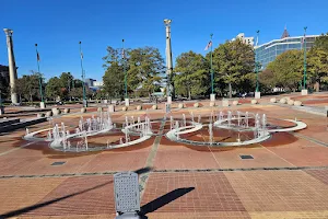 Fountain of Rings image