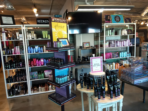 Beauty Salon «Urban Eve Salon & Boutique», reviews and photos, 105 Circle Way St, Lake Jackson, TX 77566, USA