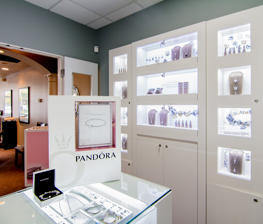 Jeweler «Michael Herr Diamonds & Fine Jewelry», reviews and photos, 17221 Chesterfield Airport Rd, Chesterfield, MO 63005, USA