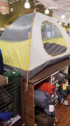 Outdoor Sports Store «Sierra Trading Post», reviews and photos, 215 N Maple Rd Unit 1F, Ann Arbor, MI 48103, USA