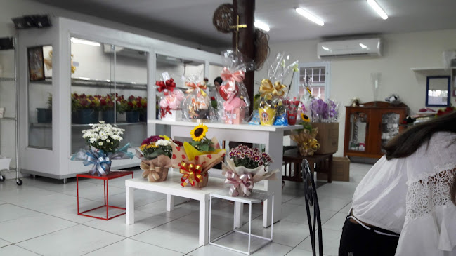 R. Brilhante, 2527 - Vila Bandeirante, Campo Grande - MS, 79005-250, Brasil