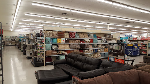 Discount Store «Big Lots», reviews and photos, 8950 MN-7, Minneapolis, MN 55426, USA