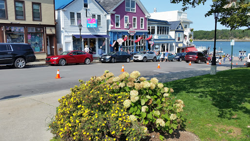 Cafe «Coffee Hound Coffee Bar», reviews and photos, 27 Main St B, Bar Harbor, ME 04609, USA