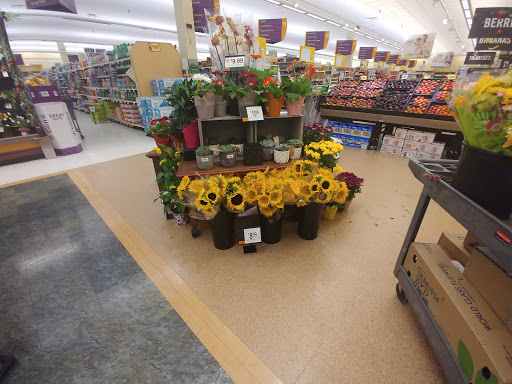 Grocery Store «Giant», reviews and photos, 61 Catoctin Cir NE, Leesburg, VA 20176, USA