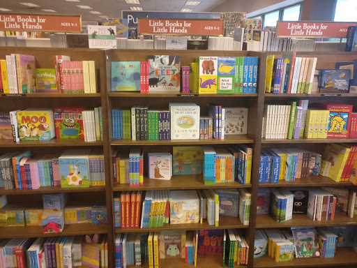 Book Store «Barnes & Noble», reviews and photos, 15 Backus Ave, Danbury, CT 06810, USA