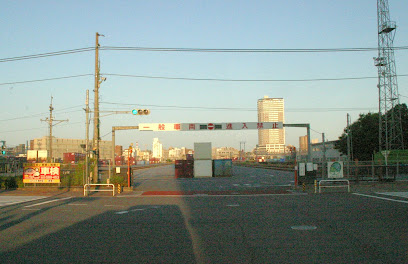 日本フレートライナー㈱ 隅田川営業所