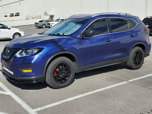 Tire Shop «Discount Tire Store - Murray, UT», reviews and photos, 120 E 4500 S, Murray, UT 84107, USA