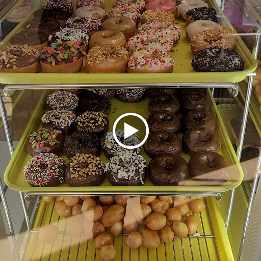 Donut Shop «Donut King», reviews and photos, 17312 E Foothill Blvd, Fontana, CA 92335, USA