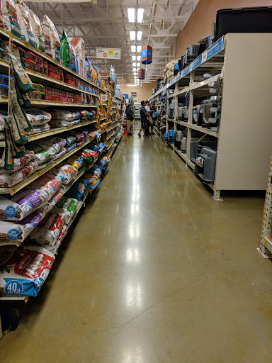 Pet Supply Store «PetSmart», reviews and photos, 2141 N Rose Ave, Oxnard, CA 93036, USA