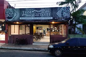 Restaurante Tom Marrom image