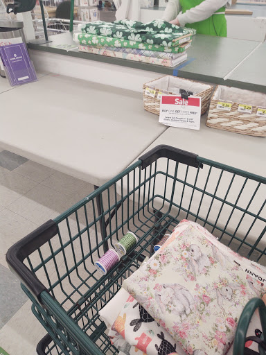 Fabric Store «Jo-Ann Fabrics and Crafts», reviews and photos, 4644 W Market St, Greensboro, NC 27407, USA