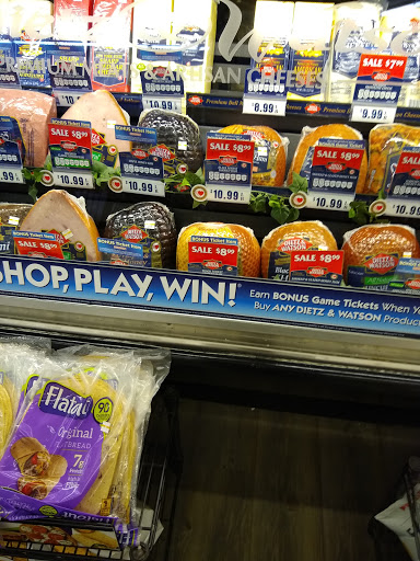 Grocery Store «Safeway», reviews and photos, 3325 28th St, Boulder, CO 80302, USA