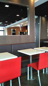 Atmosphère du Restauration rapide McDonald's à Yssingeaux - n°9