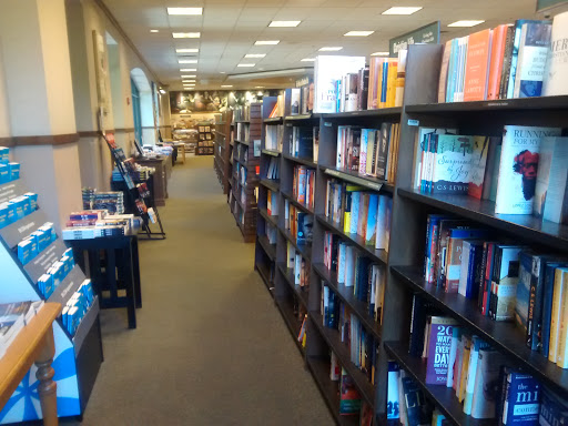 Book Store «Barnes & Noble», reviews and photos, 894 Marsh St, San Luis Obispo, CA 93401, USA