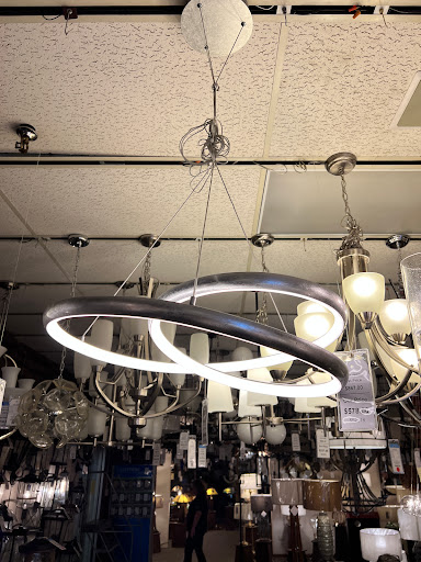 Lighting Store «Lyons Lighting Showroom», reviews and photos, 917 Webster St, Dayton, OH 45404, USA
