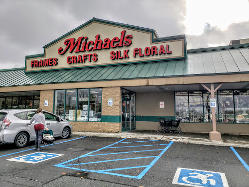 Michaels, 48 Crossing Blvd, Clifton Park, NY 12065, USA, 