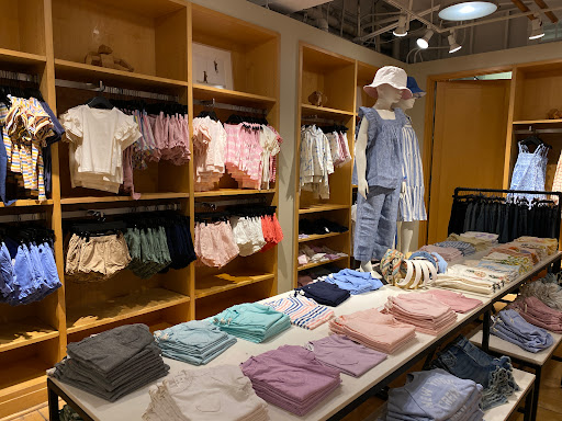 Clothing Store «J.Crew», reviews and photos, 2126 Abbott Martin Rd #141, Nashville, TN 37215, USA
