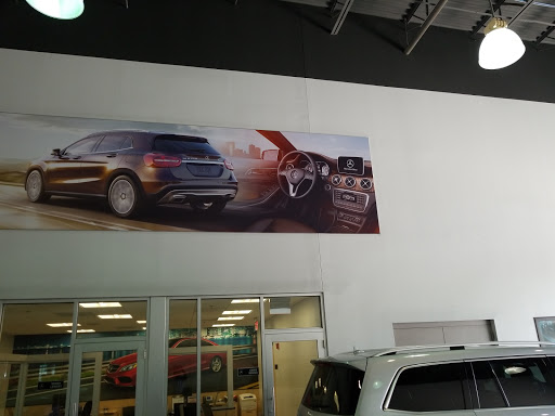 Mercedes Benz Dealer «Mercedes-Benz of Pembroke Pines», reviews and photos, 14199 Pines Blvd, Pembroke Pines, FL 33027, USA