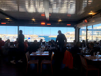Atmosphère du Restaurant Grand Bar des Goudes à Marseille - n°15
