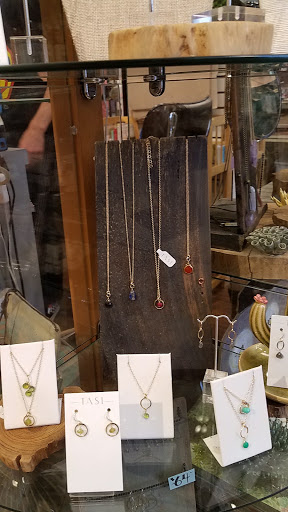 Gift Shop «Presents of Mind», reviews and photos, 3633 SE Hawthorne Blvd, Portland, OR 97214, USA