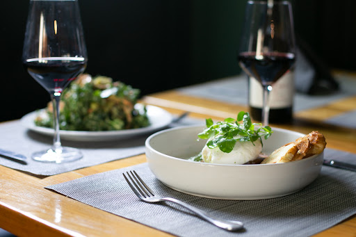 Gastropub «Red Door Lakeland», reviews and photos, 733 E Palmetto St, Lakeland, FL 33801, USA