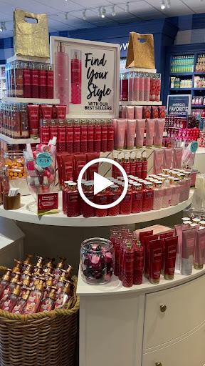 Shopping Mall «Lake Success Shopping Center», reviews and photos, 1526 Union Tpke, New Hyde Park, NY 11040, USA