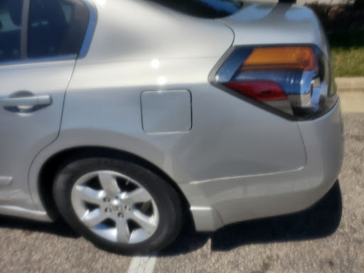 Auto Repair Shop «ABRA Auto Body & Glass», reviews and photos, 4701 New Bern Ave, Raleigh, NC 27610, USA