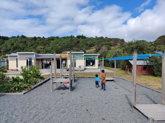 Reviews of Kaikoura Primary School in Kaikoura - School