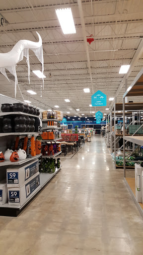 Home Goods Store «At Home», reviews and photos, 301 SouthTowne East Mall Dr, Wichita, KS 67207, USA