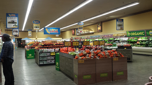 Grocery Store «Safeway», reviews and photos, 1115 Vine St, Healdsburg, CA 95448, USA