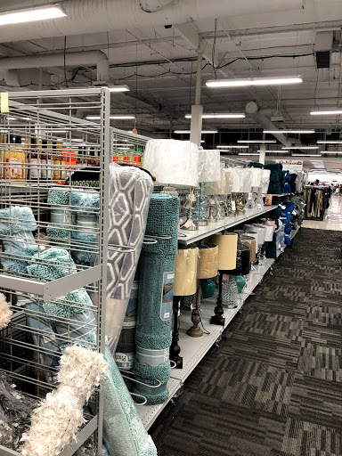 Clothing Store «Burlington Coat Factory», reviews and photos, 5959 W Sahara Ave, Las Vegas, NV 89146, USA