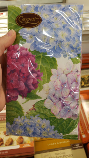 Grocery Store «Lunds & Byerlys Highland Park», reviews and photos, 2128 Ford Pkwy, St Paul, MN 55116, USA