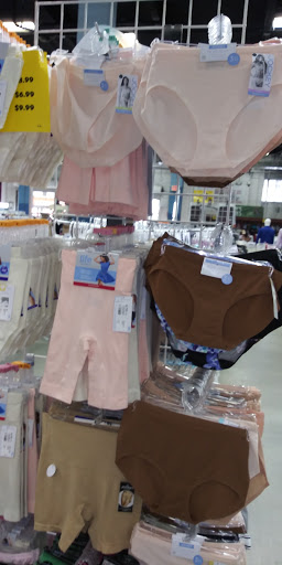 Lingerie Store «Atlantic Hosiery», reviews and photos, 13449 NW 42nd Ave, Opa-locka, FL 33054, USA