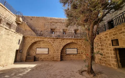 متحف قلعة تبوك الاثرية image
