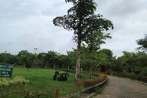 Kadri Park, Main Gate image