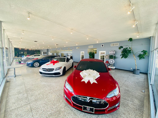 Used Car Dealer «Ideal Motor Group, LLC.», reviews and photos, 650 E Las Tunas Dr, San Gabriel, CA 91776, USA