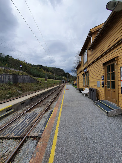 Bolstadøyri stasjon