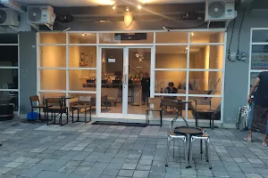 Titik Balik Coffe Shop image