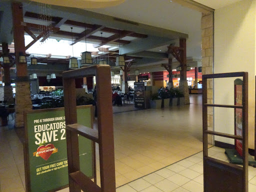 Book Store «Barnes & Noble», reviews and photos, 1 E Towne Mall, Madison, WI 53704, USA