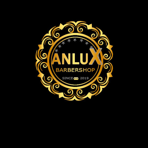 Opiniones de Anlux Barbershop espacio vivar 859 en Iquique - Barbería