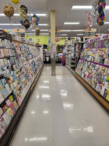 Grocery Store «Jewel-Osco», reviews and photos, 8730 Dempster St, Niles, IL 60714, USA