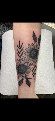 Explore american flag tattoo ideas for guys, creative tattoo ideas in Bridgeport, available at Breaking skin tattoo and body piercing