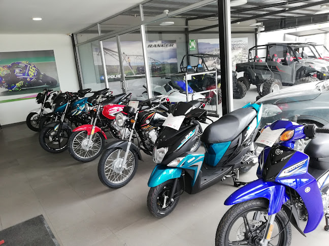 Opiniones de Yamaha - Motos y Servicio Técnico - FRENTE A GASOLINERA TERPEL en Machala - Centro comercial