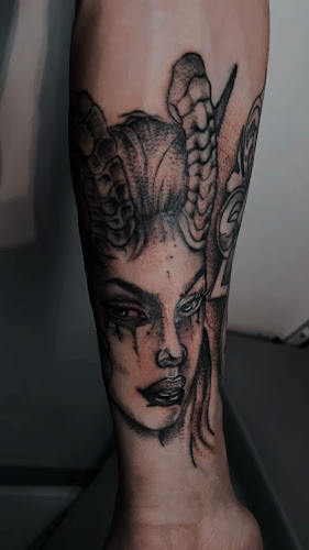 Отзиви за Andy's Tattoo studio в Враца - Студио за татуировки