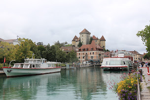 Photo n°8 de Bateau Restaurant Le Libellule Annecy à Annecy ()