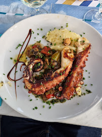 octopode du Restaurant de fruits de mer LA MARÉE, Restaurant de Poissons et Fruits de Mer à La Rochelle - n°2