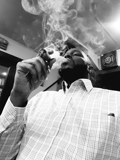 Tobacco Shop «Royal 10 Cigar & Tobacco», reviews and photos, 6401 Royalton Rd, North Royalton, OH 44133, USA