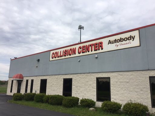 Auto Body Shop «Auto Body By Daniel’s», reviews and photos, 12121 Rhea Dr, Plainfield, IL 60585, USA
