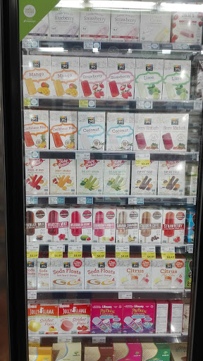 Grocery Store «Whole Foods Market», reviews and photos, 1210 NW Couch St, Portland, OR 97209, USA